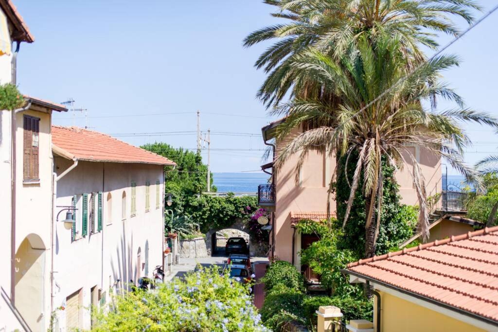 New Fishermans House Seaside, Air Conditioning & Wi-Fi Bordighera Exterior foto